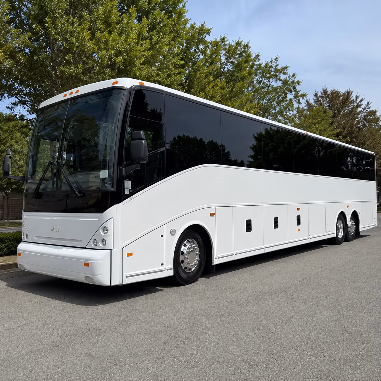 Akron Airport Shuttle & Transportation party bus exterior