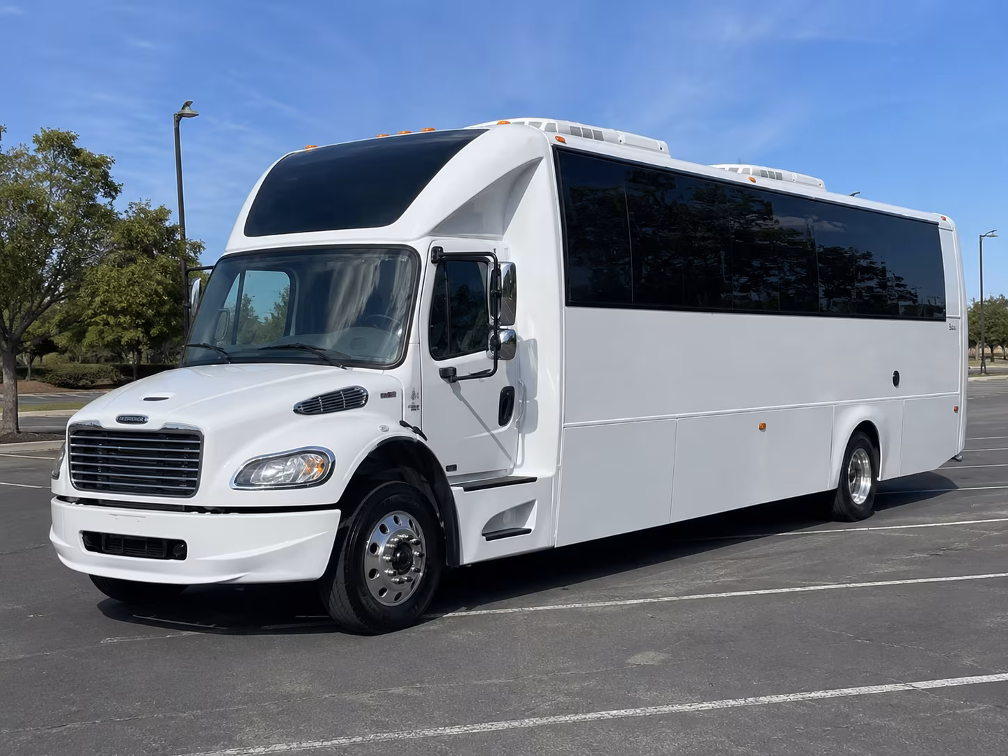 Akron Winery Tour & Pub Crawl Transportation party bus exterior