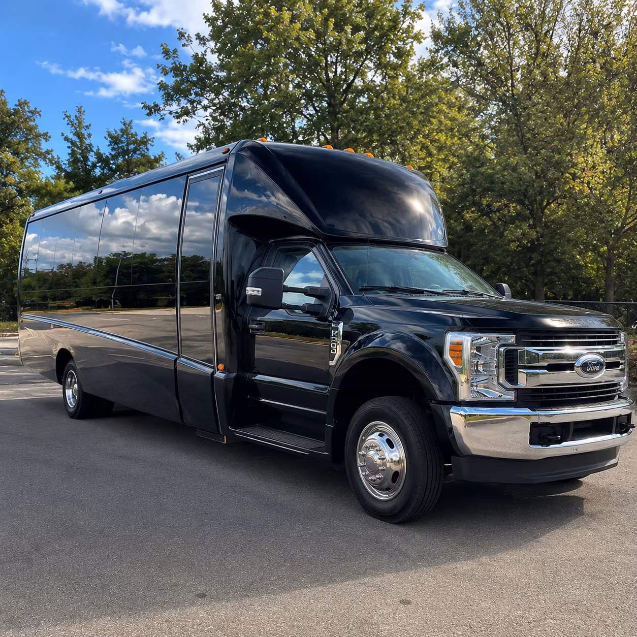 Lorain Wedding Transportation & Shuttle Service